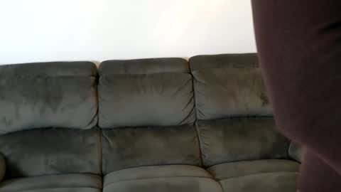 cutebutt_17 online show from March 6, 5:43 pm