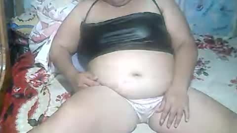 cutechubbyasian online show from July 29, 2:04 pm