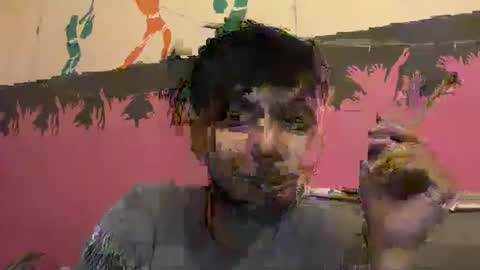 Snapshot of cutedickboii chatting on December 15, 3:05 pm cutedickboii online show from December 15, 3:05 pm