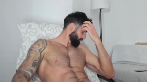 cuteeboy online show from February 12, 1:59 pm