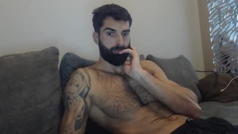 cuteeboy online show from November 8, 11:10 am