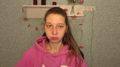 Elli online show from November 24, 5:29 am