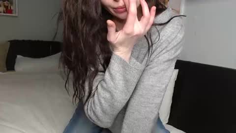 Anna online show from December 19, 12:23 pm