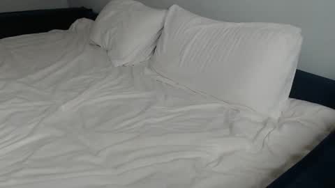 Anna online show from December 28, 1:59 pm