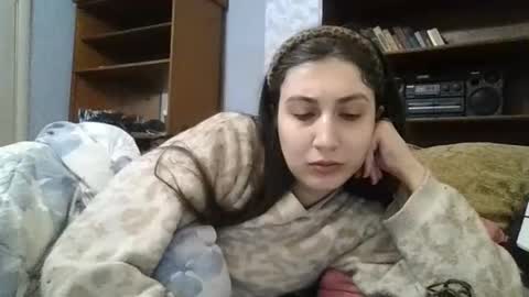 Snapshot of cutekattie chatting on March 1, 3:41 am cutekattie online show from March 1, 3:41 am