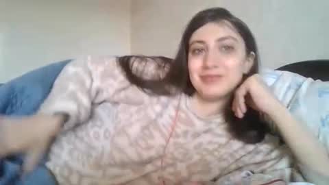 Snapshot of cutekattie chatting on April 5, 4:20 am cutekattie online show from April 5, 4:20 am