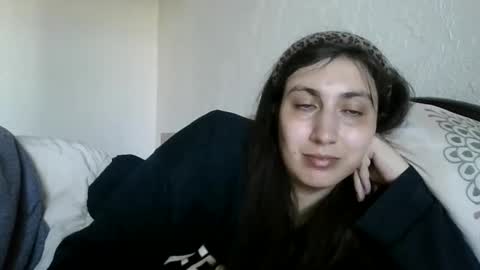 Snapshot of cutekattie chatting on May 16, 10:47 am cutekattie online show from May 16, 10:47 am