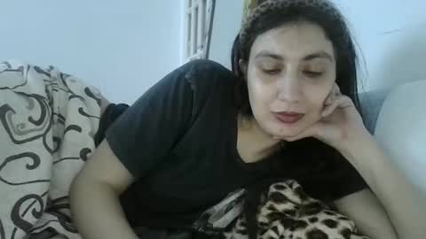 Snapshot of cutekattie chatting on June 11, 6:33 am cutekattie online show from June 11, 6:33 am