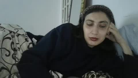 Snapshot of cutekattie chatting on June 12, 6:01 am cutekattie online show from June 12, 6:01 am