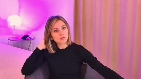 cutemirage online show from October 20, 2:39 pm