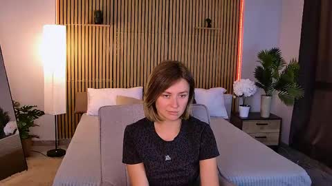 cutemirage online show from June 4, 2:45 pm
