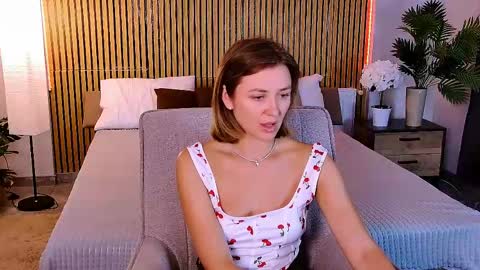 cutemirage online show from June 10, 2:38 pm