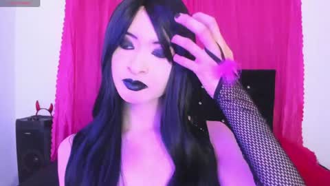 Natalie online show from July 24, 1:03 am