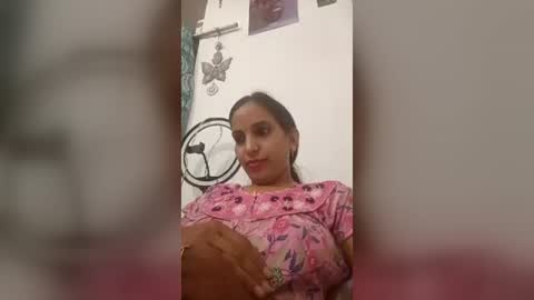 cutepayel online show from June 25, 9:25 am