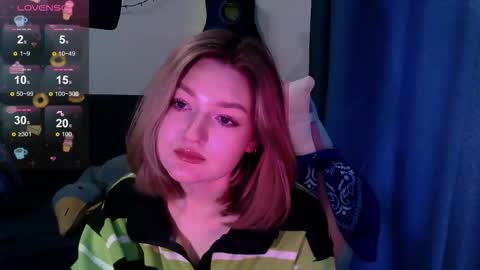 cutepie33 online show from September 12, 9:31 am