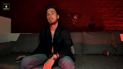 Snapshot of cuteseductor chatting on March 24, 6:18 am HARVEY online show from March 24, 6:18 am