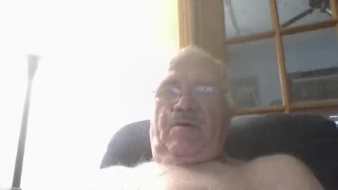 cutesexytony2460 online show from August 2, 5:33 pm