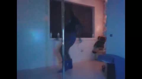 Snapshot of cuteshotkiki chatting on February 21, 6:58 am mary mack online show from February 21, 6:58 am