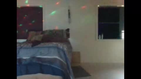 Snapshot of cuteshotkiki chatting on March 8, 2:10 pm mary mack online show from March 8, 2:10 pm