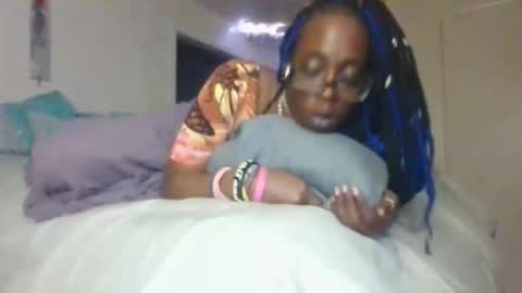 Snapshot of cuteshotkiki chatting on March 23, 2:59 am mary mack online show from March 23, 2:59 am