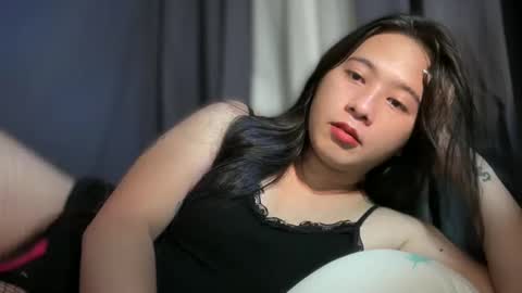 cute online show from March 24, 4:06 am