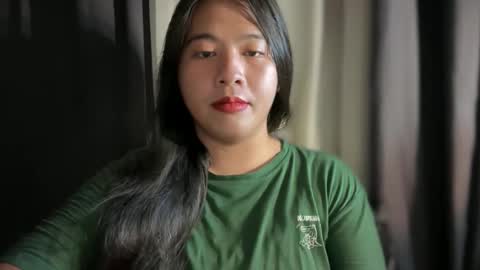 cute online show from April 30, 5:14 am