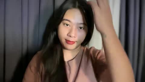 cute online show from May 20, 2:40 am