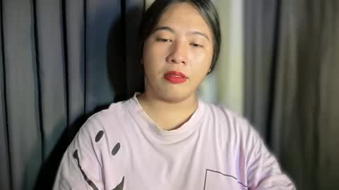 cute online show from May 27, 6:32 am