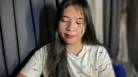 cute online show from June 10, 10:52 pm