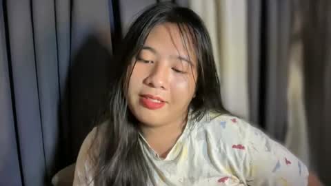 cute online show from June 11, 12:32 am