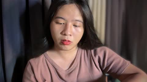 cute online show from August 3, 9:04 am
