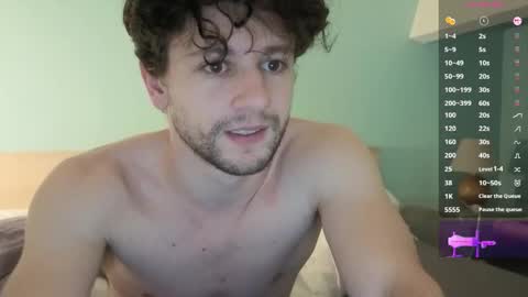 cutesubtwink101 online show from January 7, 11:51 pm