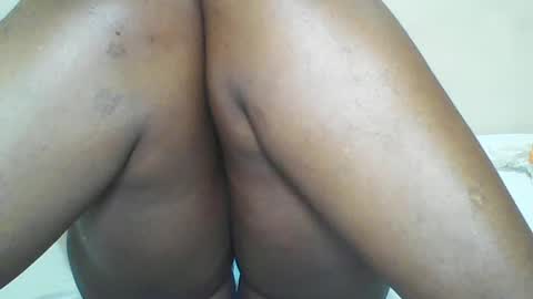 Snapshot of cutetinah chatting on July 20, 7:44 am TAMARA online show from July 20, 7:44 am