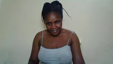 Snapshot of cutetinah chatting on July 26, 4:42 am TAMARA online show from July 26, 4:42 am