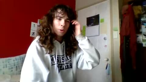 Snapshot of cutetransftm chatting on March 12, 10:27 pm JamieBoy online show from March 12, 10:27 pm