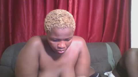 cutey_mellanin online show from January 26, 3:38 am
