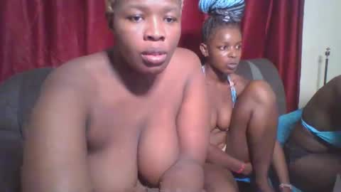 cutey_mellanin online show from January 27, 12:37 pm