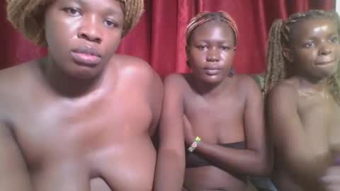 cutey_mellanin online show from February 1, 1:02 am