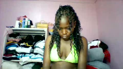 cutezola online show from September 9, 6:46 am