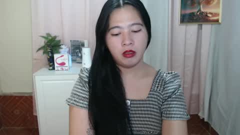 cutie_asianwoman online show from December 4, 6:50 pm