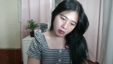 cutie_asianwoman online show from December 11, 1:15 am