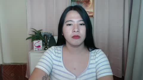 cutie_asianwoman online show from January 14, 4:47 am