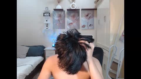 Neil Taylor online show from November 15, 7:27 am