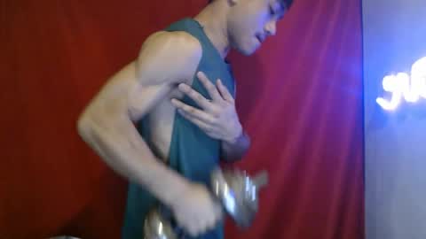 cutie_hunk69 online show from July 22, 1:19 am