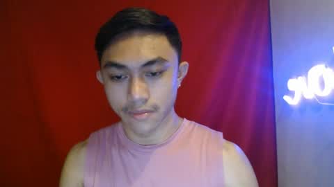 cutie_hunk69 online show from August 2, 2:43 am