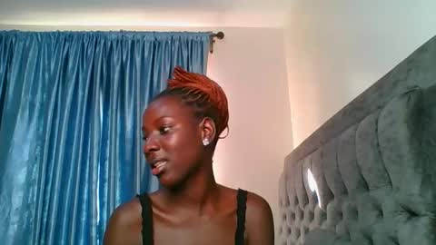 Snapshot of cutie_liqy chatting on January 19, 1:04 pm Liqy online show from January 19, 1:04 pm