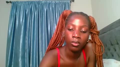 Snapshot of cutie_liqy chatting on February 1, 10:30 pm Liqy online show from February 1, 10:30 pm
