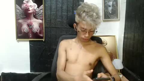 cutie_mico online show from February 18, 8:59 am