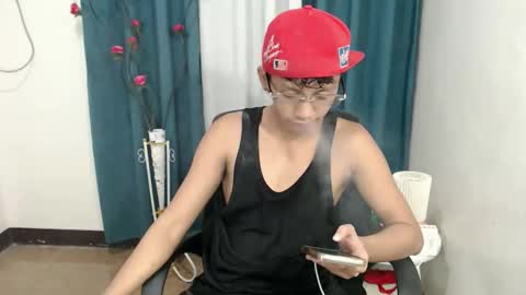 Snapshot of cutie_mico chatting on March 29, 10:59 am cutie_mico online show from March 29, 10:59 am