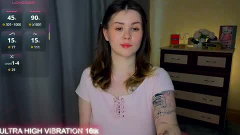 mili online show from June 14, 11:01 am
